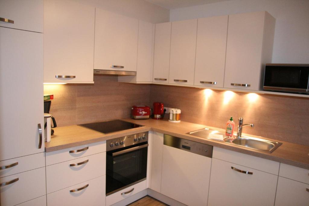 Kuchyň nebo kuchyňský kout v ubytování Ferienwohnung Kreidl