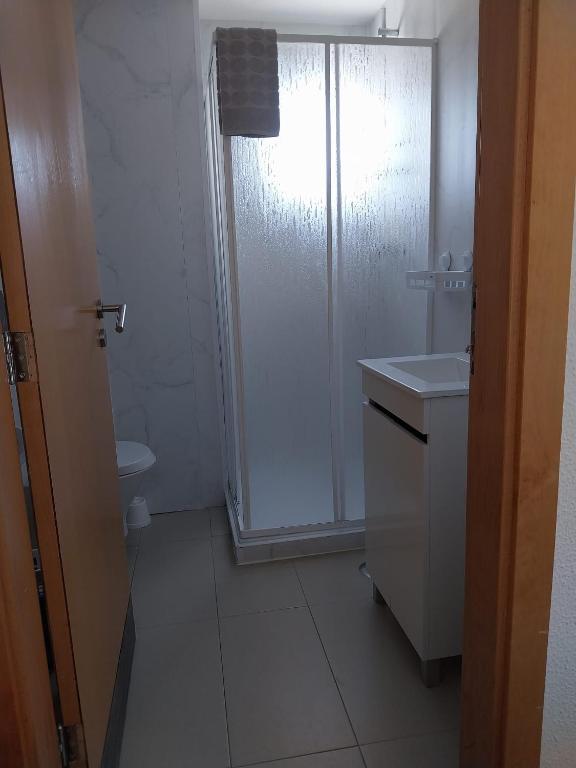 Bay View Apartments - 18