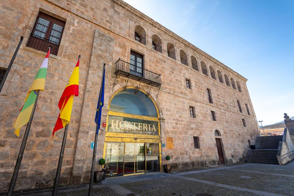 Fotografie z fotogalerie ubytování Hostería del Monasterio de San Millan v destinaci San Millán de la Cogolla
