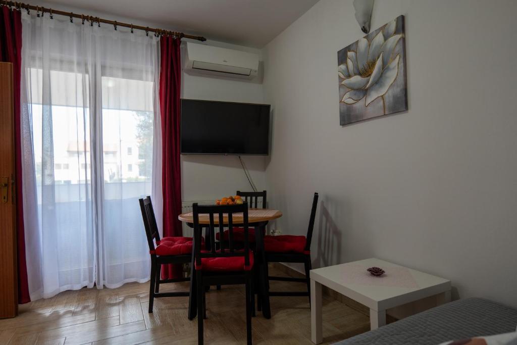 Irena's place A1 - 5