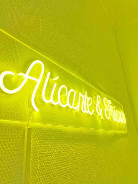 Certifikát, ocenenie alebo iný dokument vystavený v ubytovaní Alicante & Friends! En el corazón de Alicante