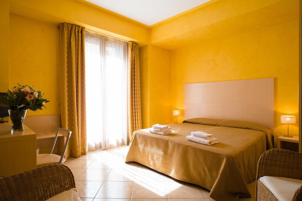 Hotel Villa Mare - Double Room With Balcony