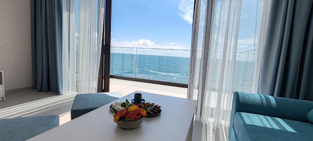Sea Point La Mer