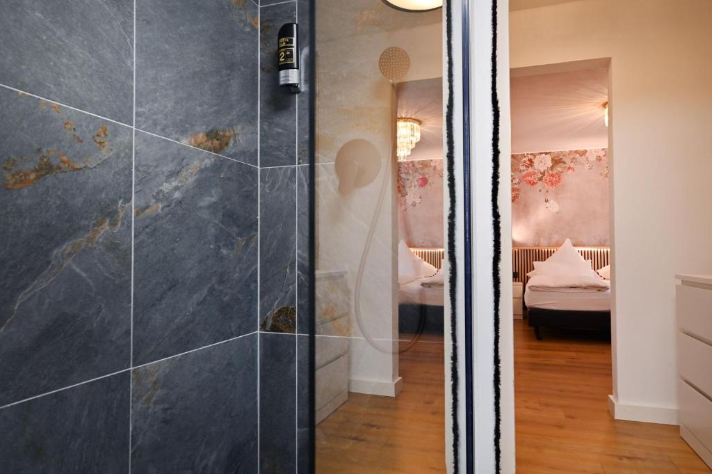 Koupelna v ubytování Hotel Zehnthof