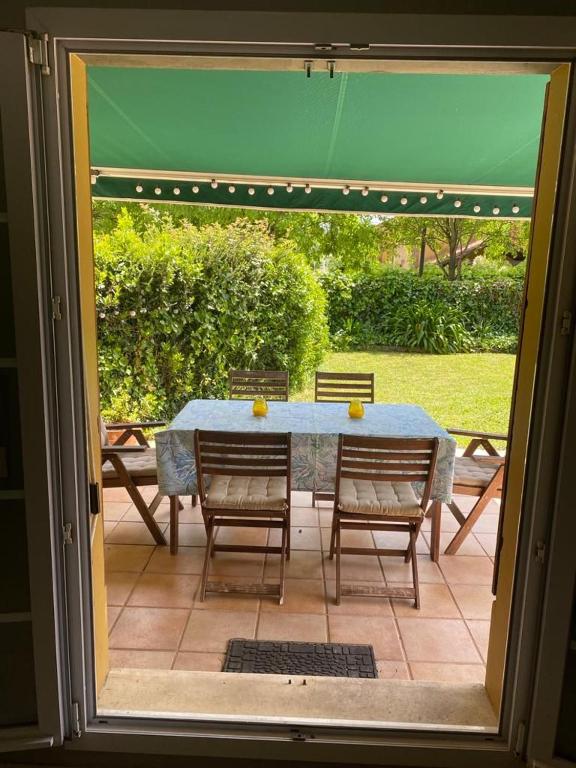 Zahrada ubytování Bajo con Jardin y Piscina!