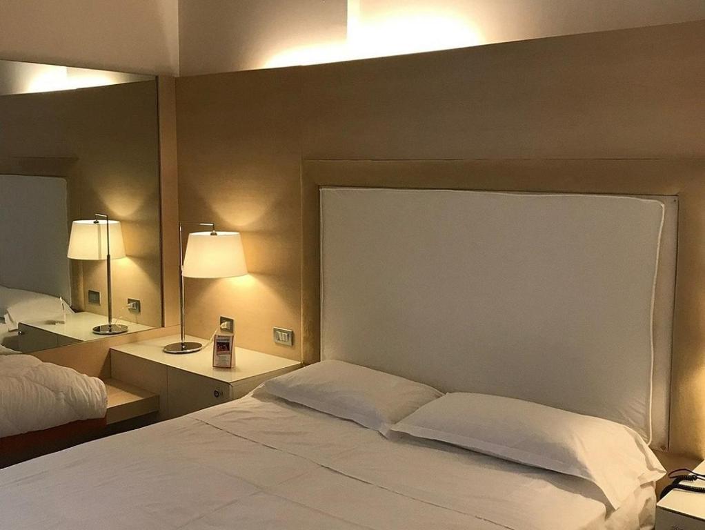 Smy Bologna Centrale - Resim 23