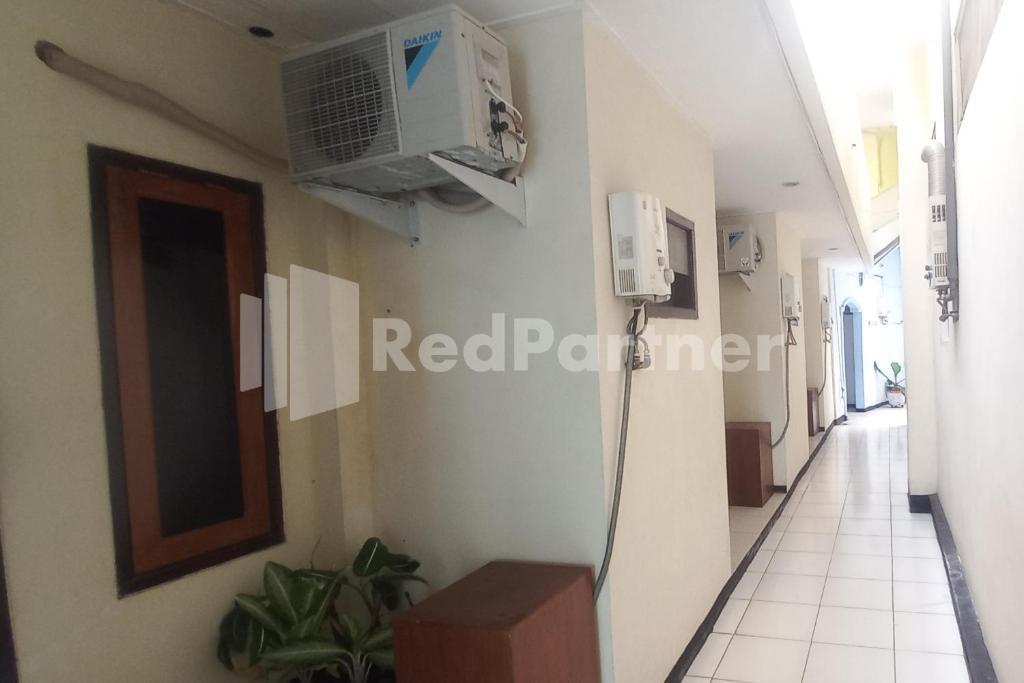 Fotografija v galeriji nastanitve Hotel Palem 2 Syariah Malang Redpartner v mestu Malang