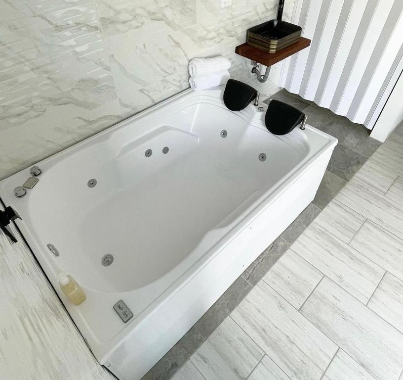 Koupelna v ubytování Ecohotel Montenegro