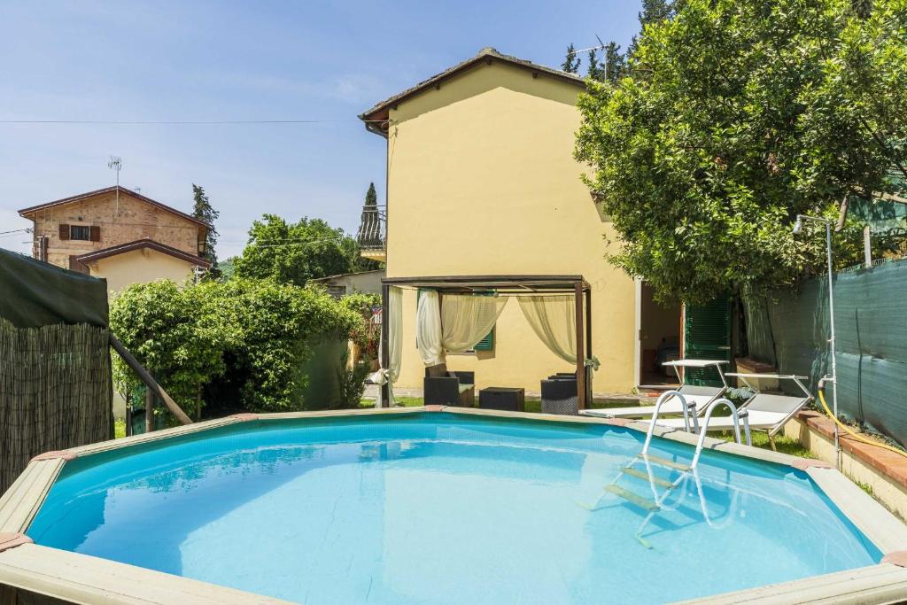Kolam renang di atau dekat dengan Camaiore House With Pool, La Casa Dei Ricci
