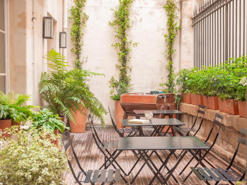 Hôtel BASSS - Resim 20