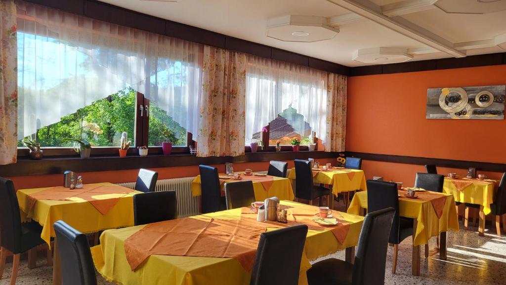 Restaurace v ubytování Frühstückspension Matheidl
