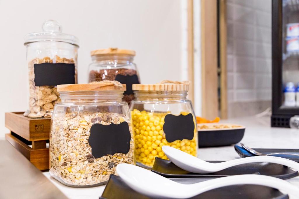 Golden Hotel Barcelona - Resim 35