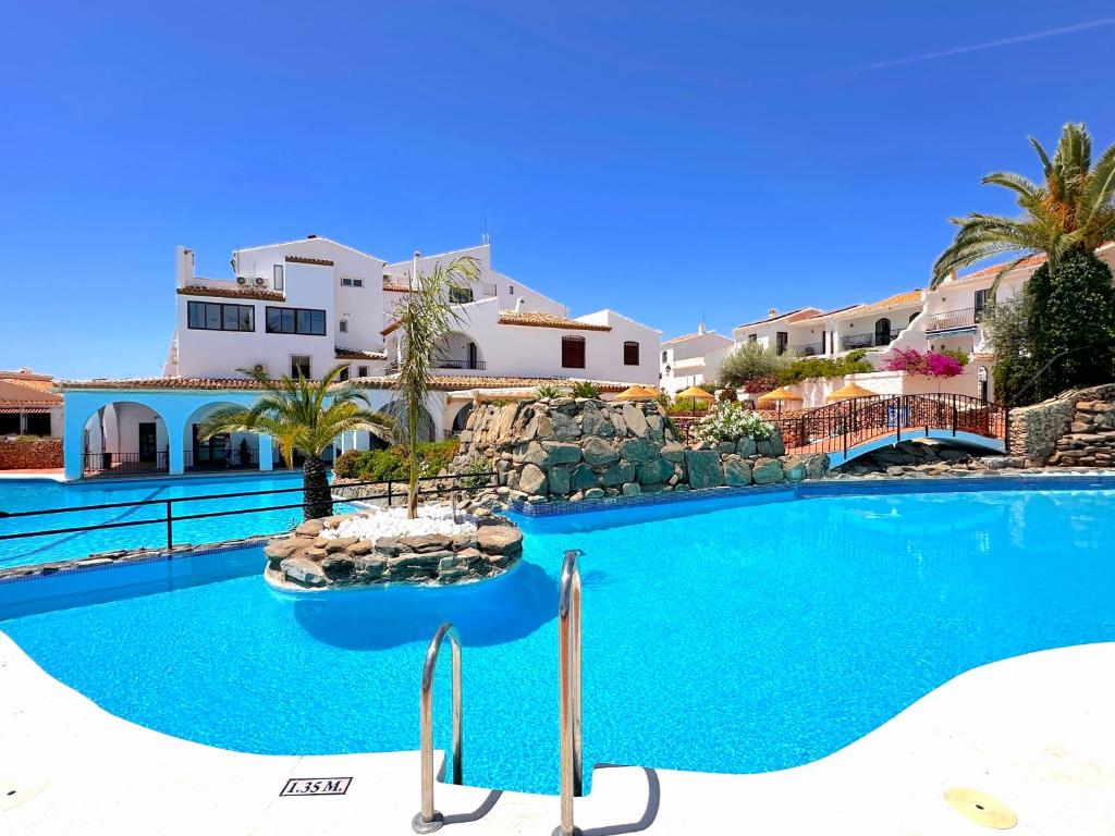 The swimming pool at or close to Los Naranjos 25A Private Pool Capistrano Village