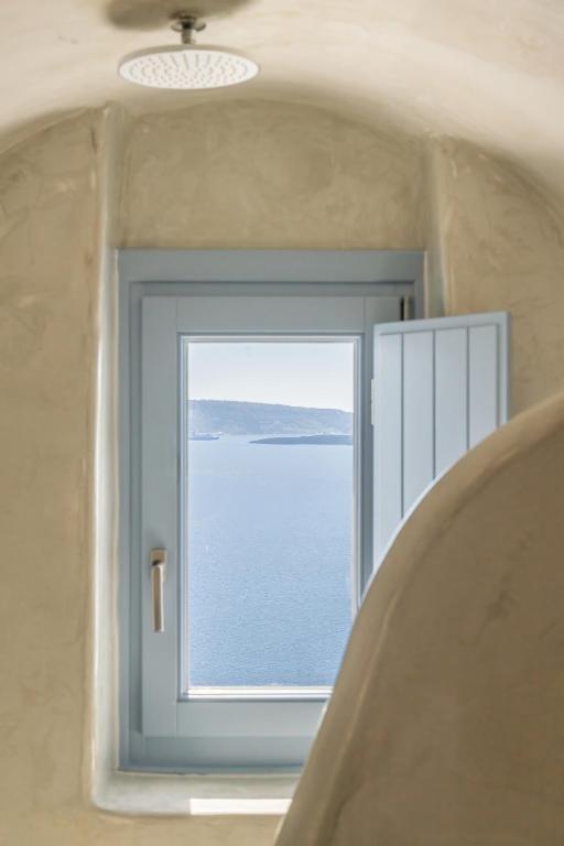 Luxus VIP Suites - 14