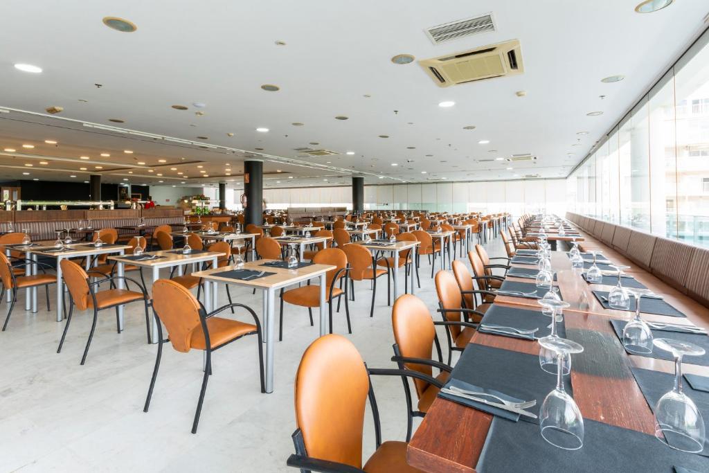 Restaurace v ubytování VS Gandía Palace Hotel ****