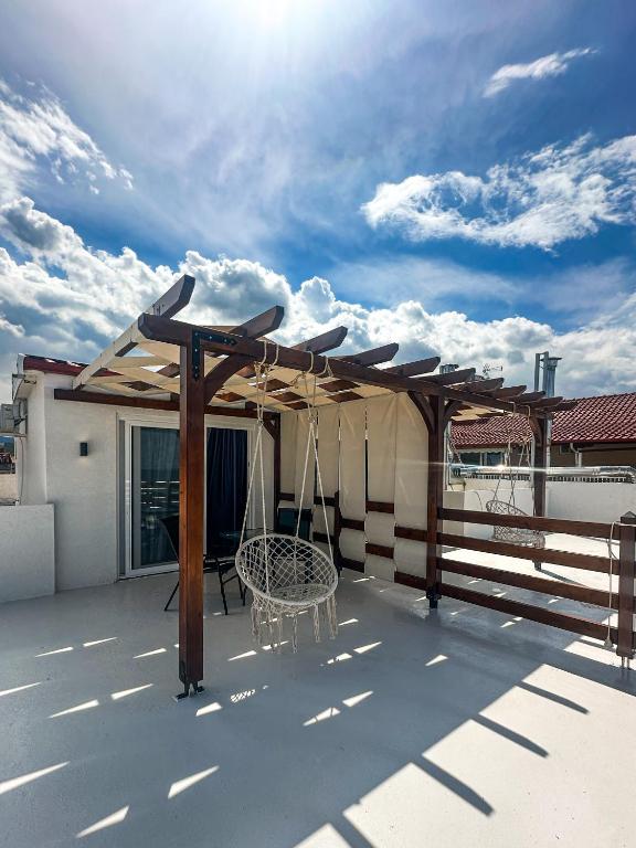 Balkón nebo terasa v ubytování Deos Suites