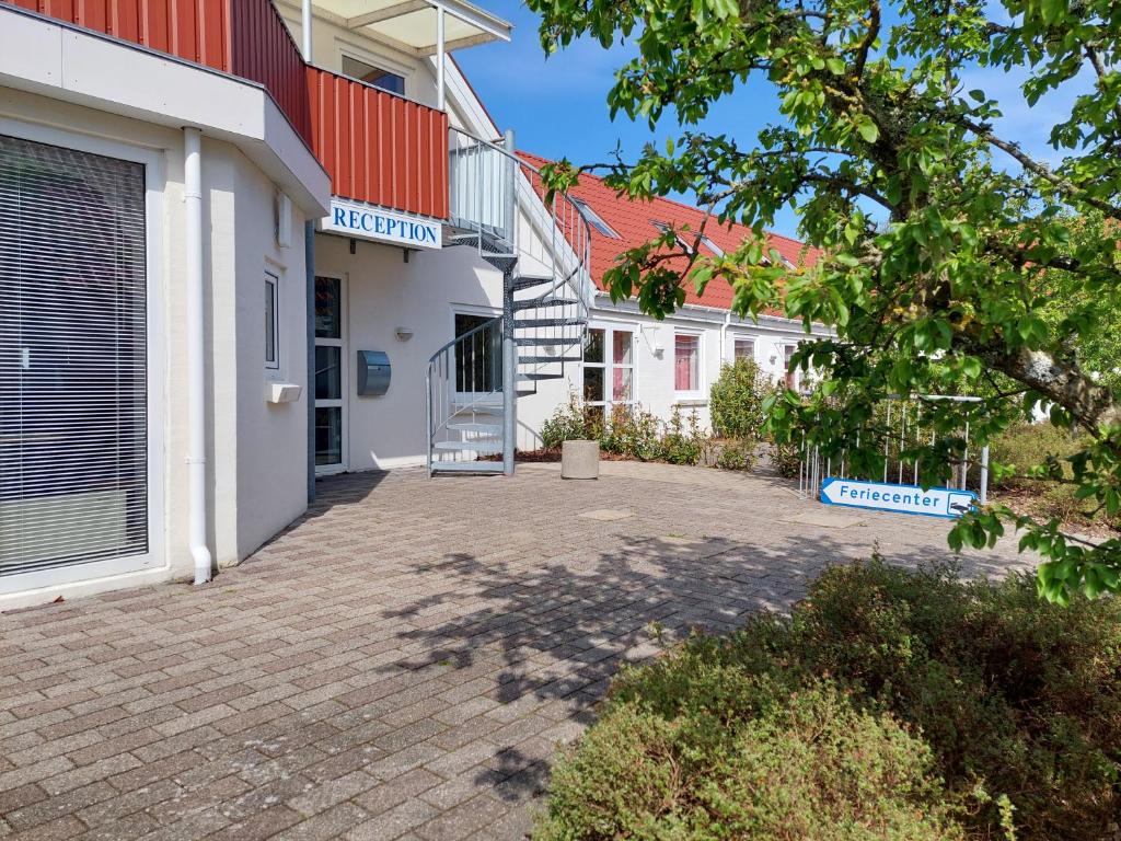 Budova, kde se aparthotel nachází