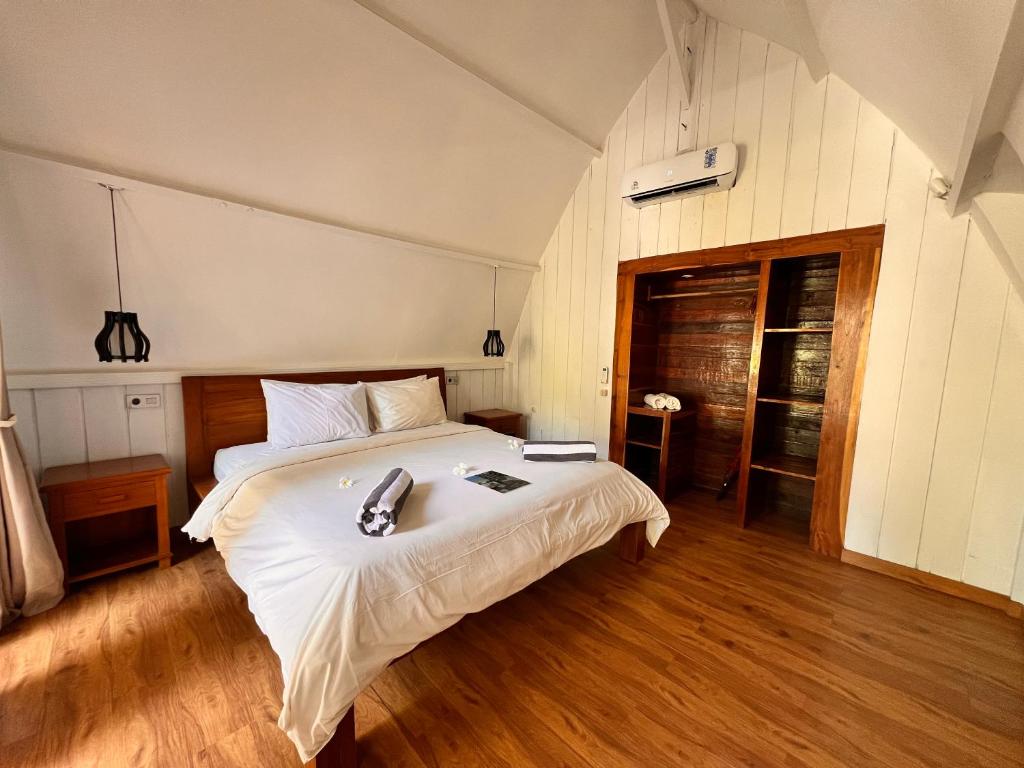 Gili Lumbung Bungalow - 19