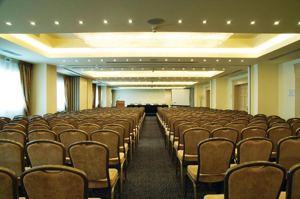 Holiday Inn Thessaloniki by IHG - Resim 36