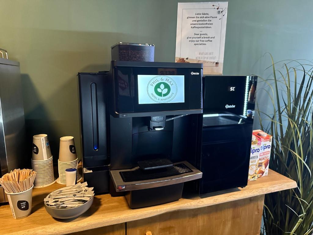 Hannover - PHIL & MAX Hotels und Apartments Messe - Resim 27