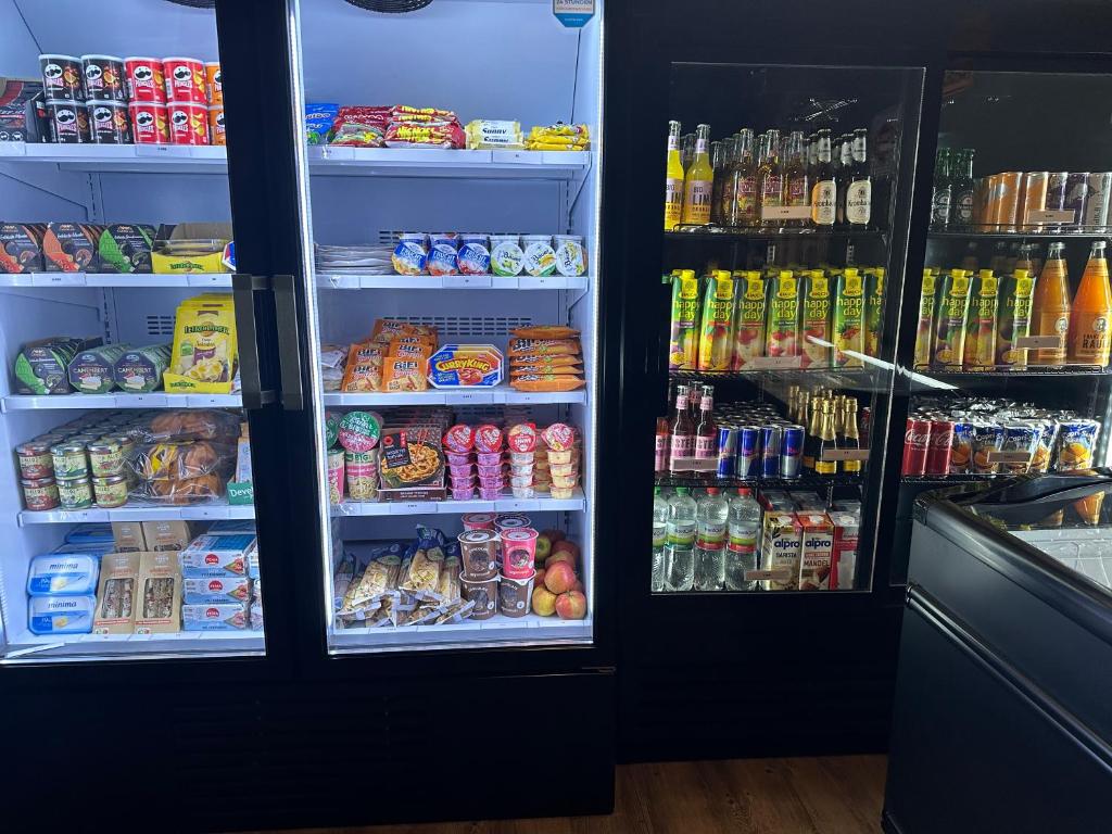 Hannover - PHIL & MAX Hotels und Apartments Messe - Resim 16