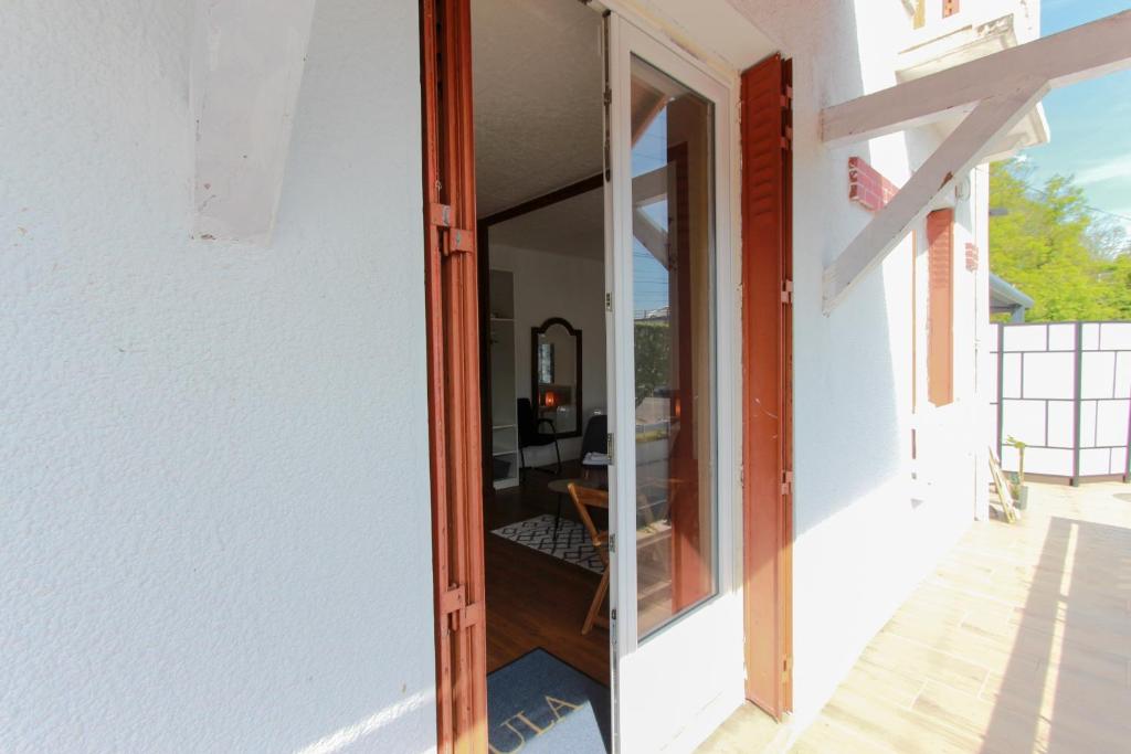 VILLULA - Salle Familiale Supérieure