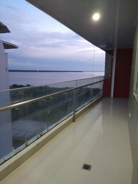 - une vue sur l'océan depuis un bâtiment de bureau dans l'établissement Lujoso Penthouse, à Buenaventura