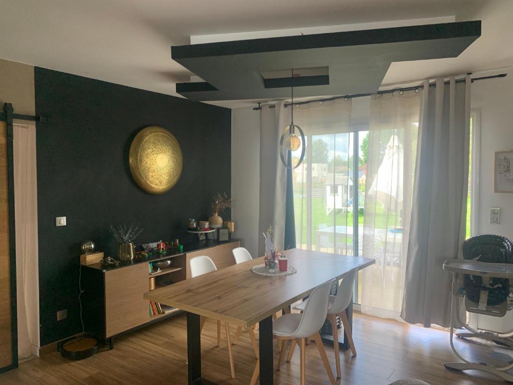 Photo de la galerie de l'établissement MAISON PROCHE 24h, à Changé