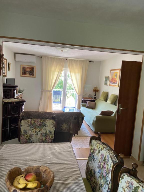 Postel nebo postele na pokoji v ubytování Holiday home Gudelj