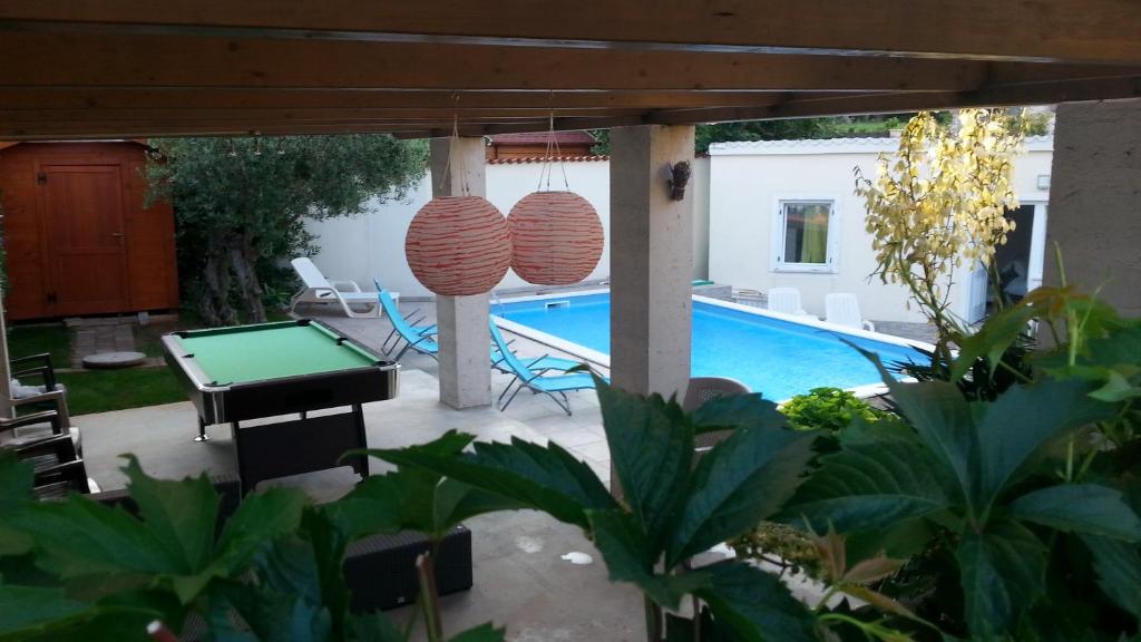 Bazén v ubytování Holiday Homes Mare nebo v jeho okolí