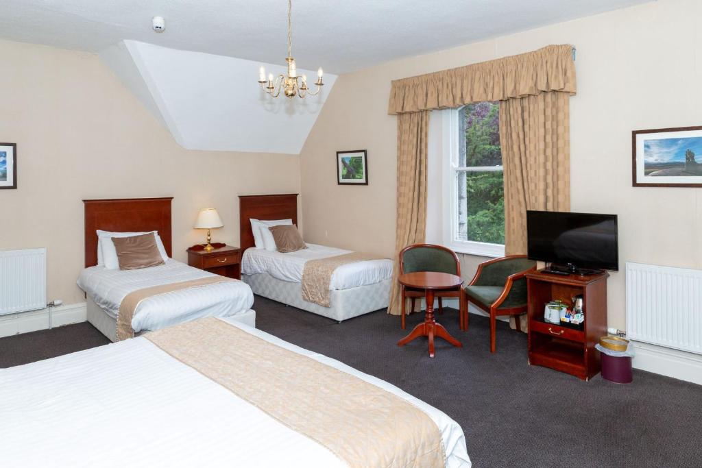 Cumbria Grand Hotel - 
