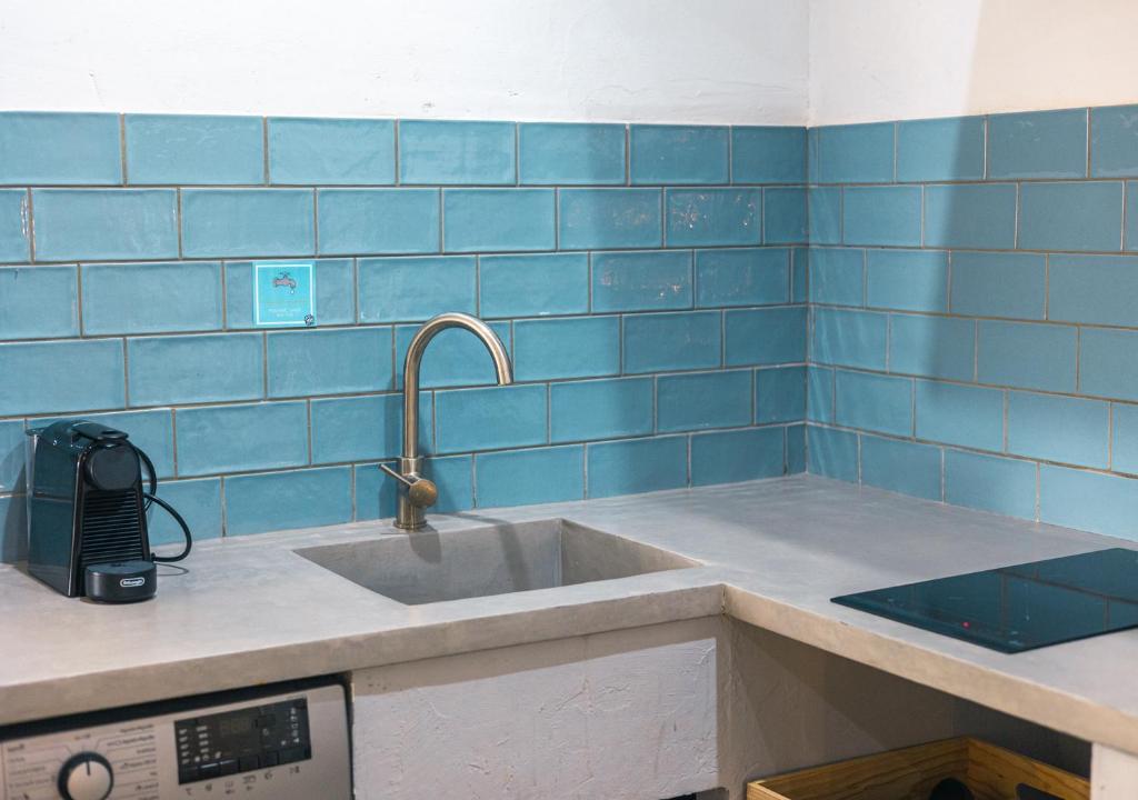 Loft-style ground floor flat - 11