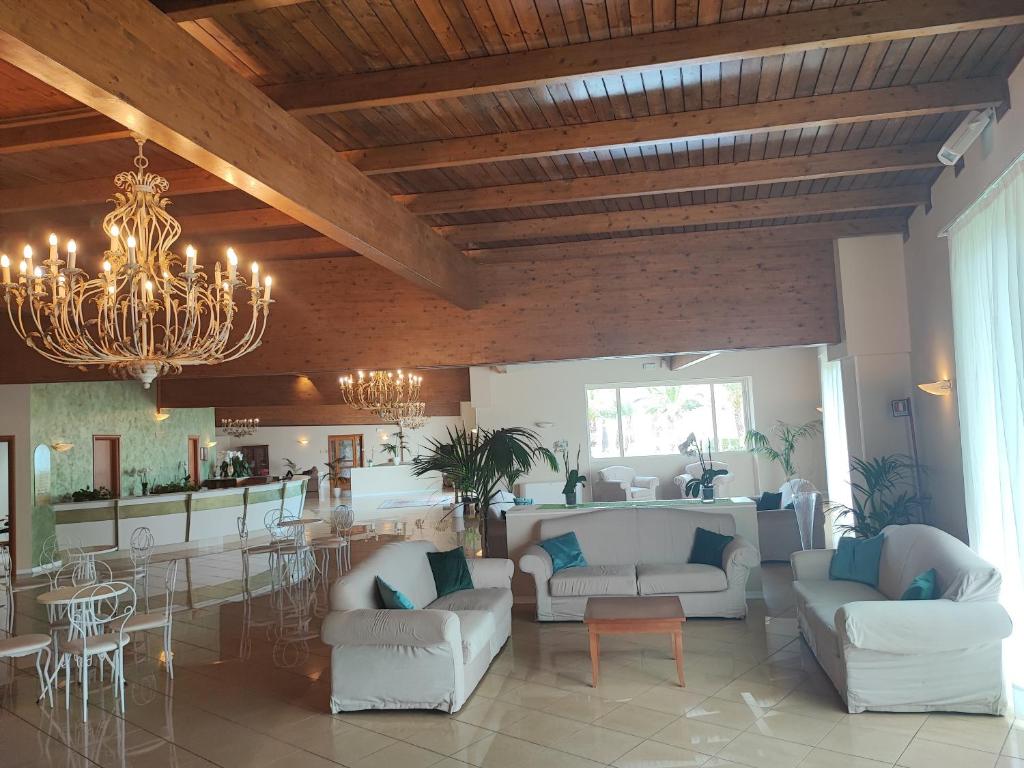 Posezení v ubytování Partenone Resort Hotel