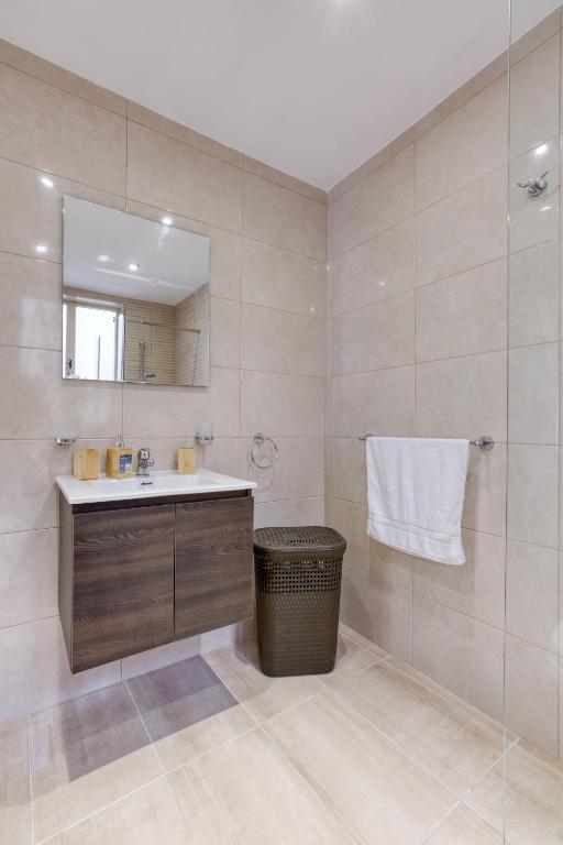 Koupelna v ubytování Stylish Valletta Suites