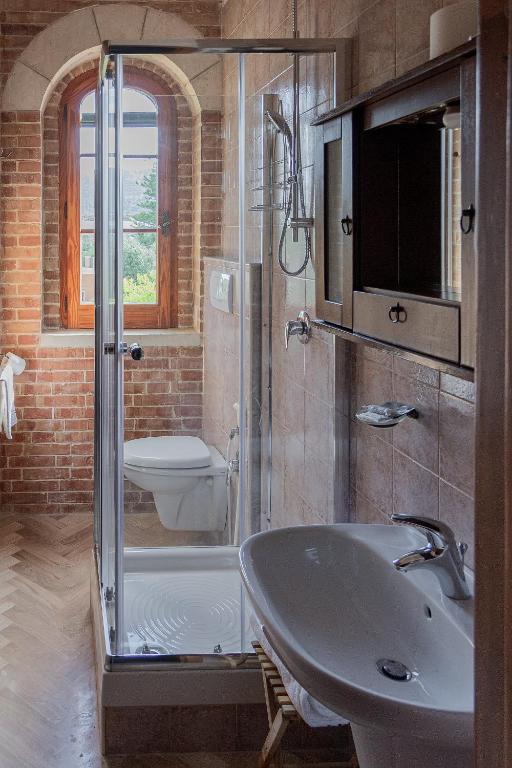 Koupelna v ubytování B & B Torre Saracena