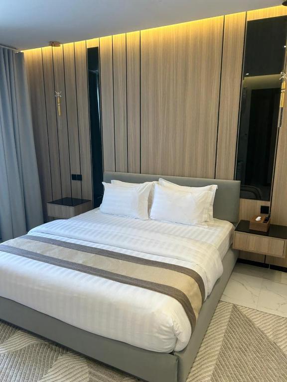 Postel nebo postele na pokoji v ubytování Elite House