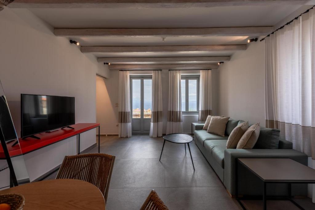 Sampatiki Suites - 4 Star Seaview Luxury Suites With Breakfast And Spa - Opened 2024 - 豪华套房