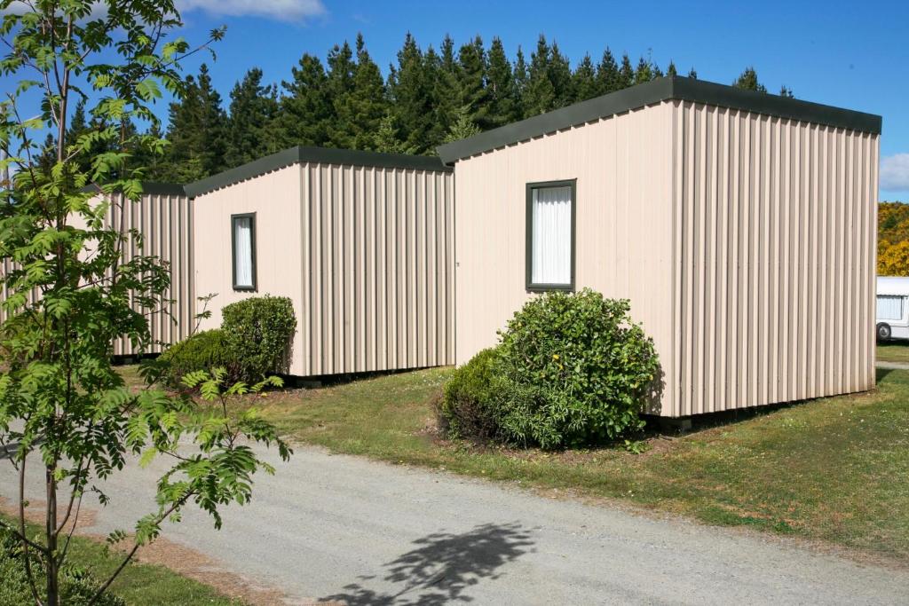 Te Anau Lakeview Holiday Park & Motels photo