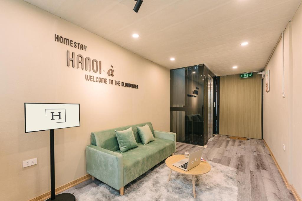 Posezení v ubytování Hanoi-Oi Homestay Cau Go