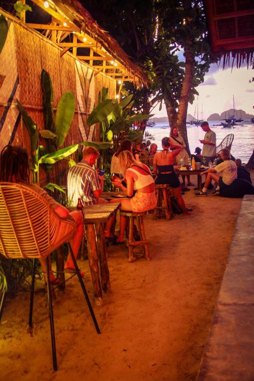 Fotografie z fotogalerie ubytování Sip Sunset Hostel and Lounge v destinaci El Nido
