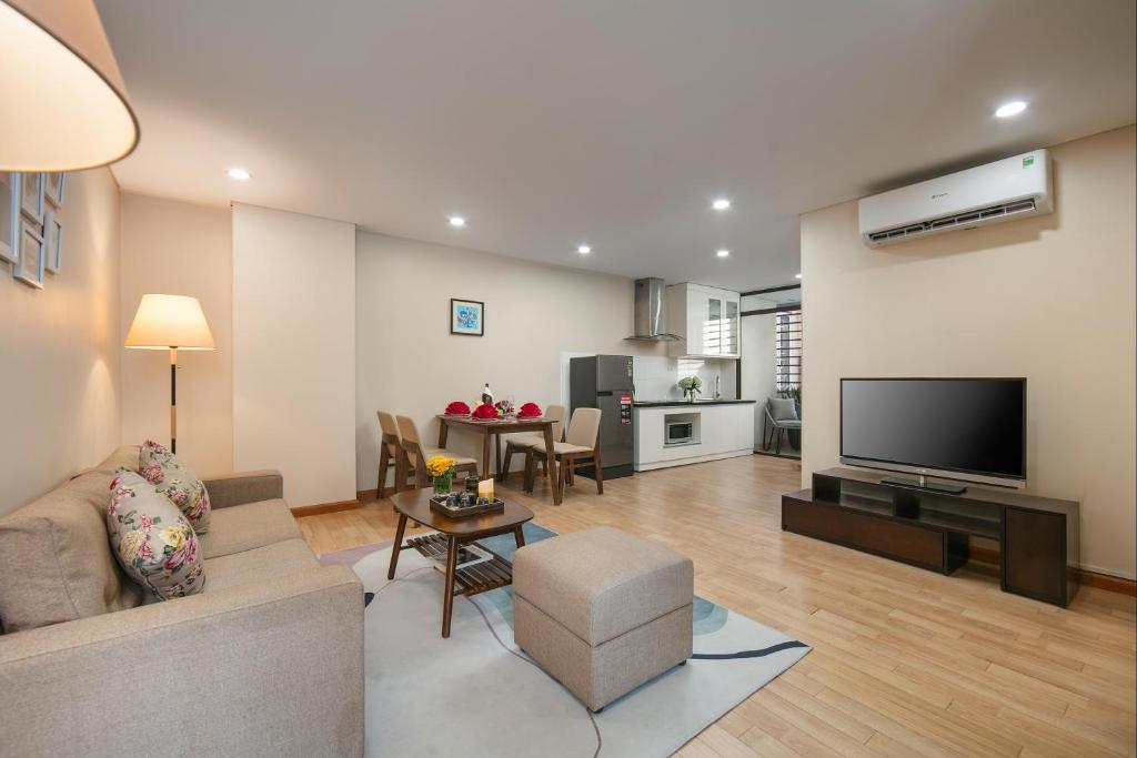 HB Serviced Apartment - 121B Quan Hoa - 