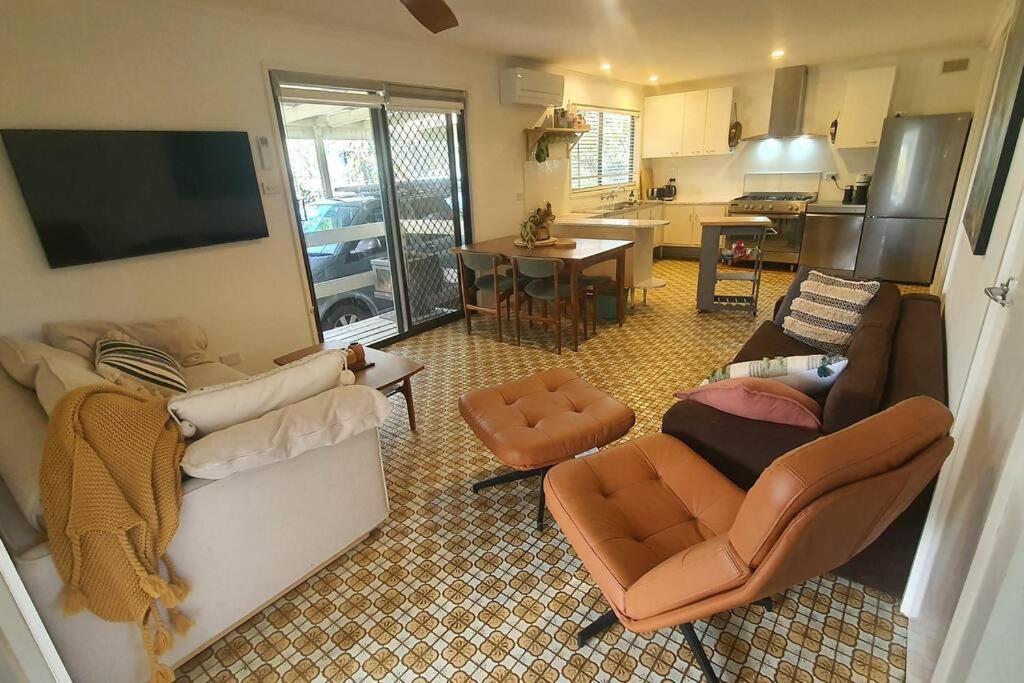 Retro Woolamai Beach House, Cape Woolamai (updated prices 2024)