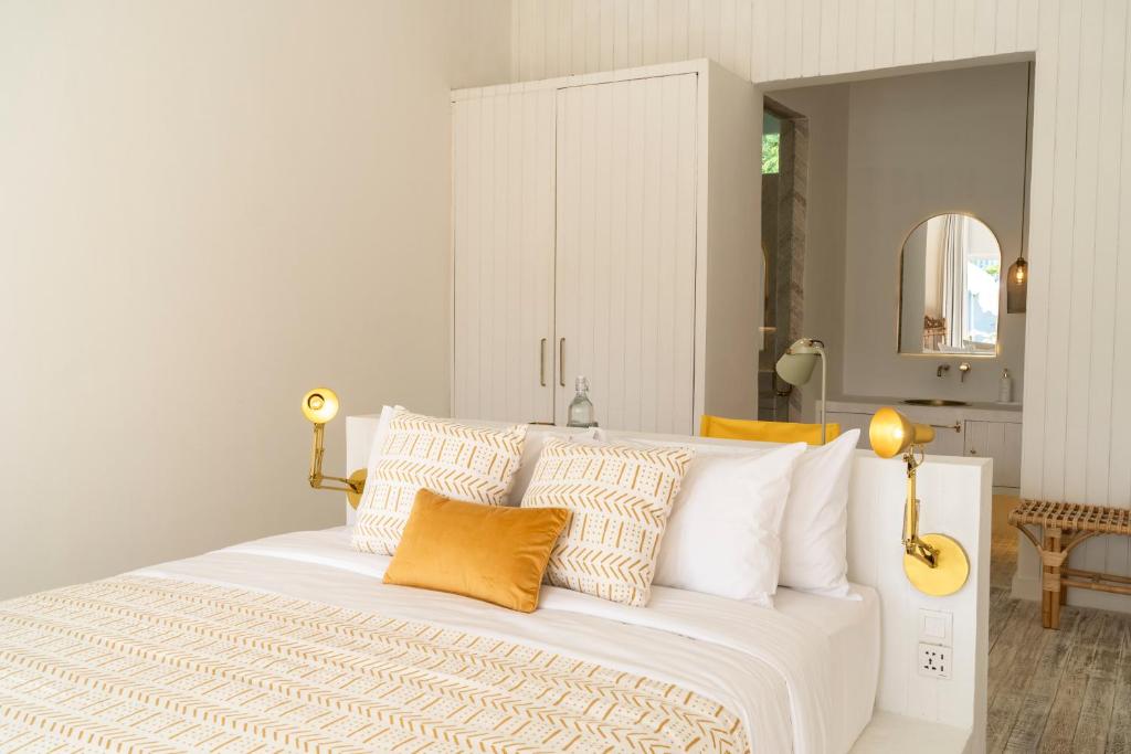 Ria Uluwatu, Tropical Chic Hotel - 7