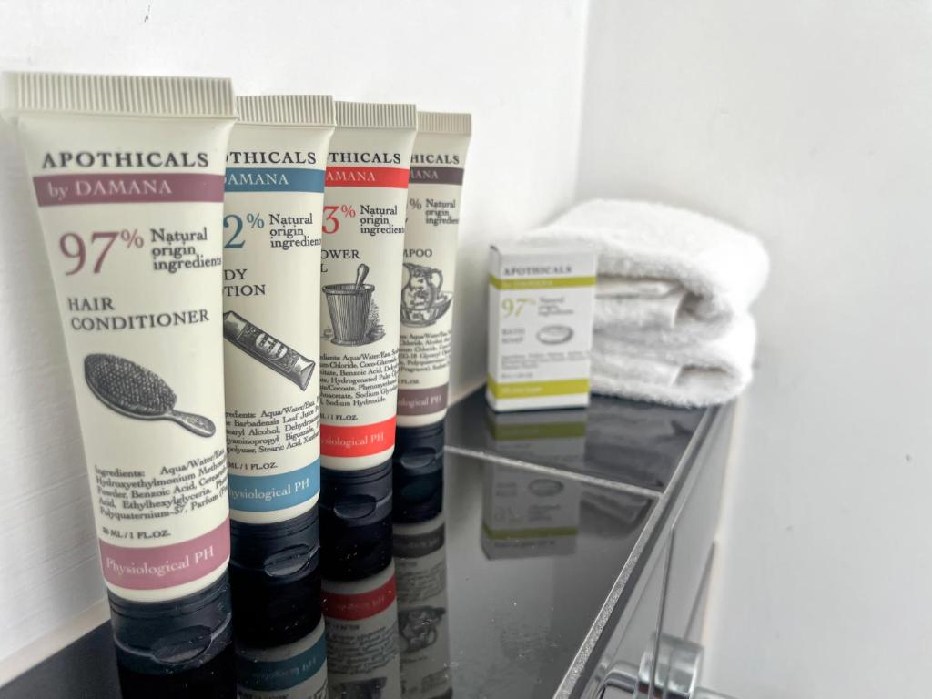 Direct Collective - Pavilion and Governor on Brookes - Resim 14