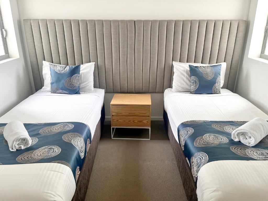 Direct Collective - Pavilion and Governor on Brookes - Resim 19