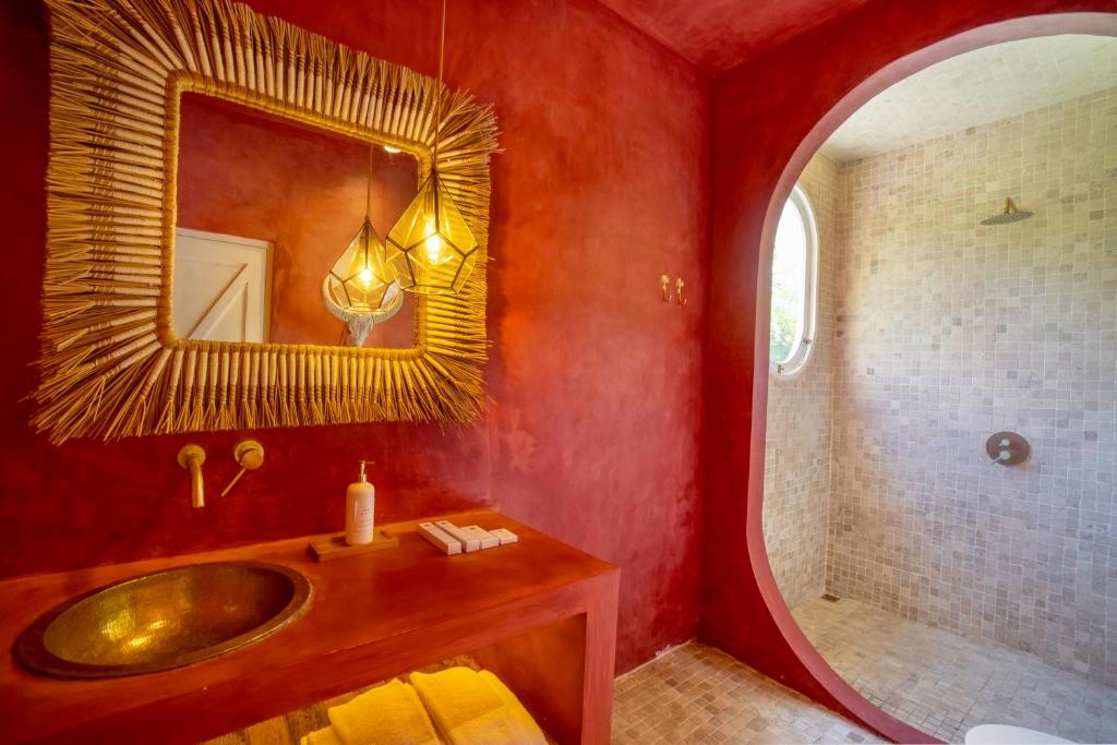 Ria Uluwatu, Tropical Chic Hotel - 16