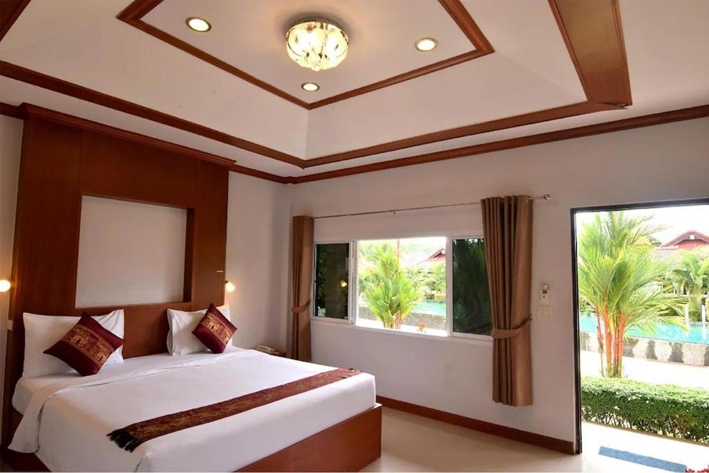 Phuket Airport Villa - Resim 40