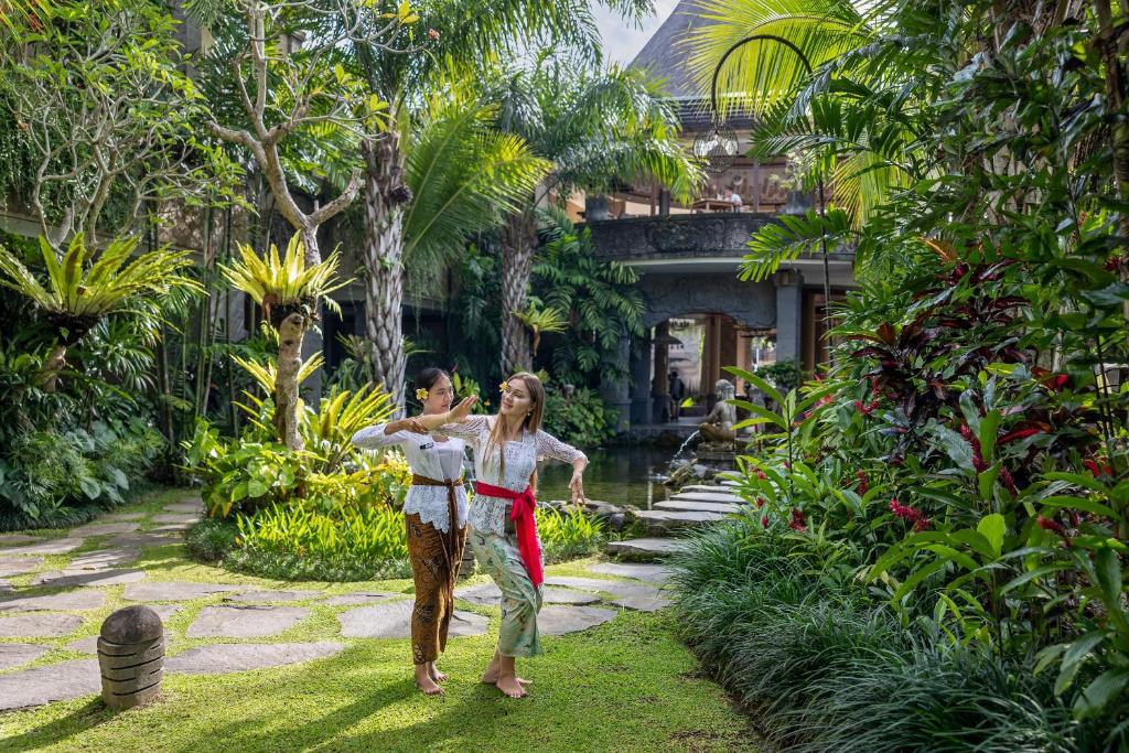 Zahrada ubytování The Sankara Suites and Villas by Pramana
