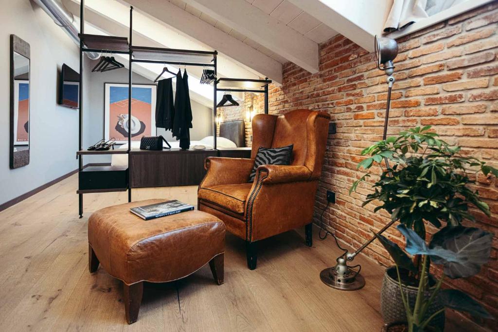 Area soggiorno di AR Suites&Art