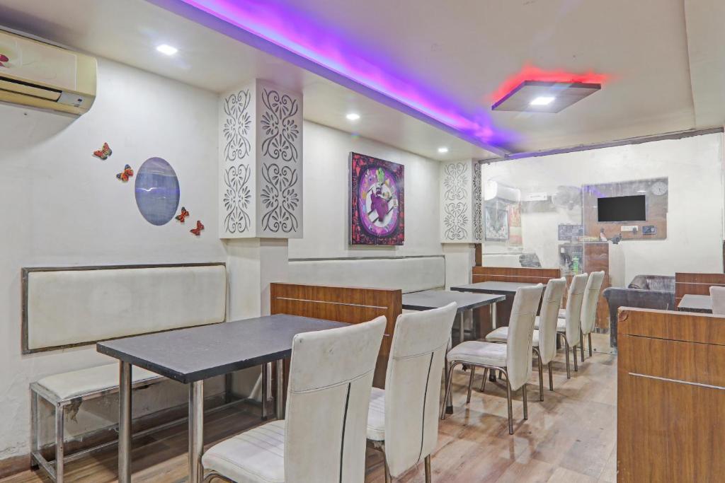 Townhouse 1150 Hotel Dayal Palace, Chinhat, India